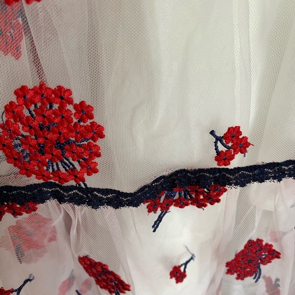 Tamarine dress - Picture 8 of 12